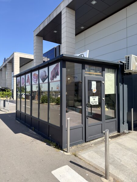 Vanzare container sau predare afacere la cheie,